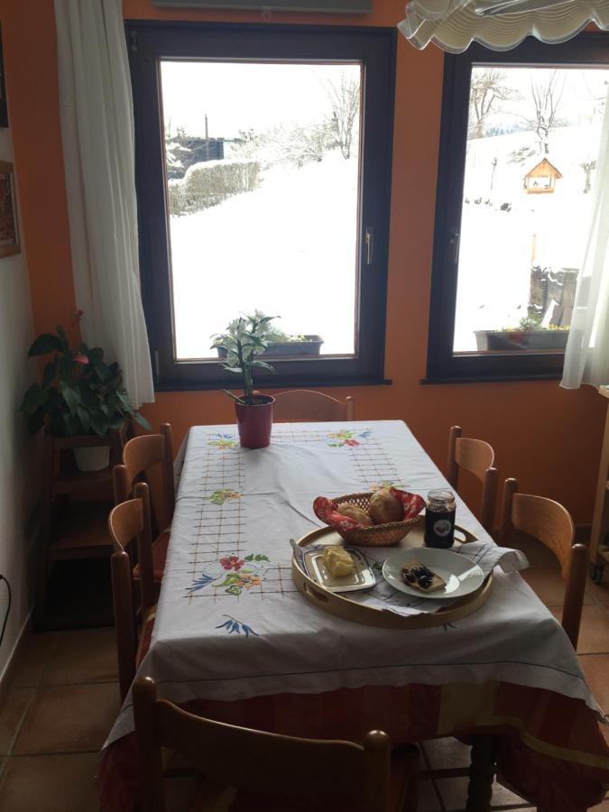 B&B Cerne Polhov Gradec Exterior photo